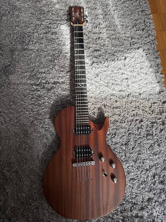 Strumenti musicali: Chapman ML-2 mit Bareknuckle Pickups - E-Gitarre / Les Paul – Usato da Watt venduto da flavio_1996