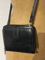 Pochette portefeuille bandoulière, Louvier