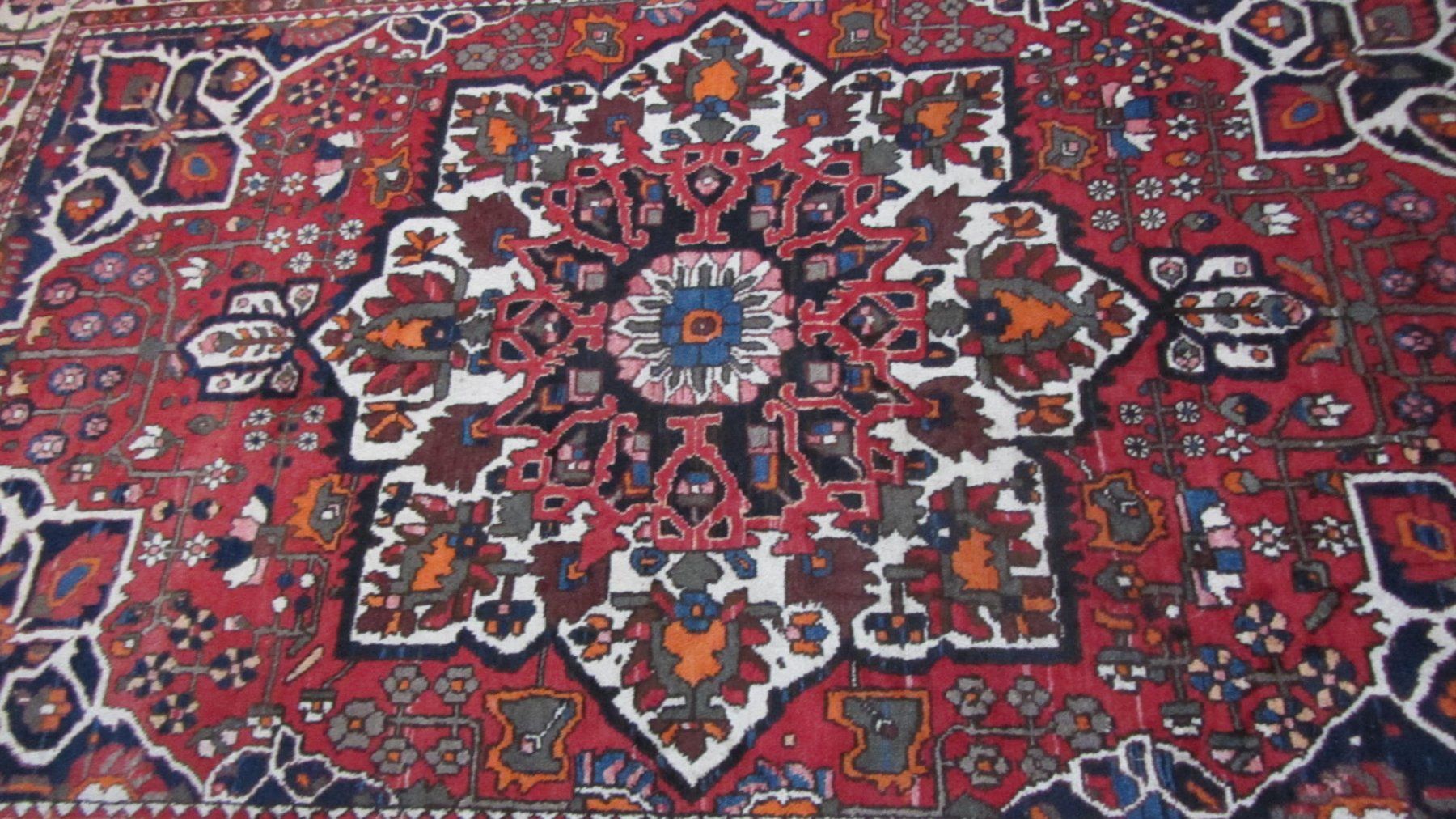 Tappeti: Echter Orient-Teppich - wunderschöne Handarbeit - farbenfroh – Usato da Krattigen venduto da markus63