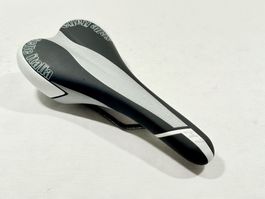 Selle Italia X1 saddle Sattel TOPZUSTAND 2609