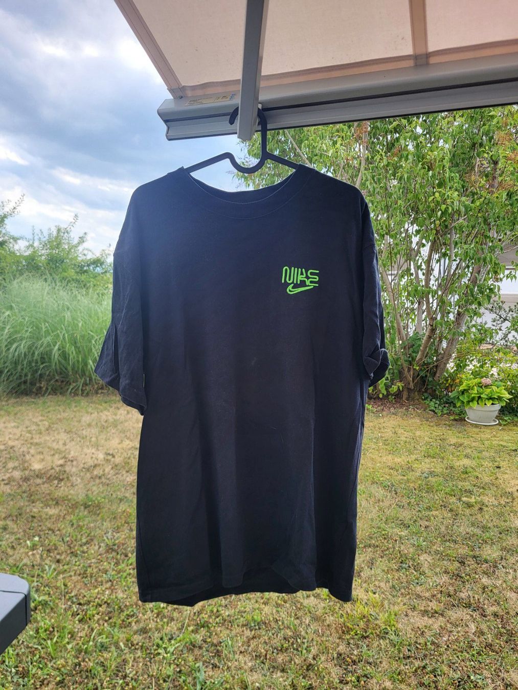 Nike T-shirt: Nike T-Shirt – Usato da Hedingen venduto da Gustavo98 1