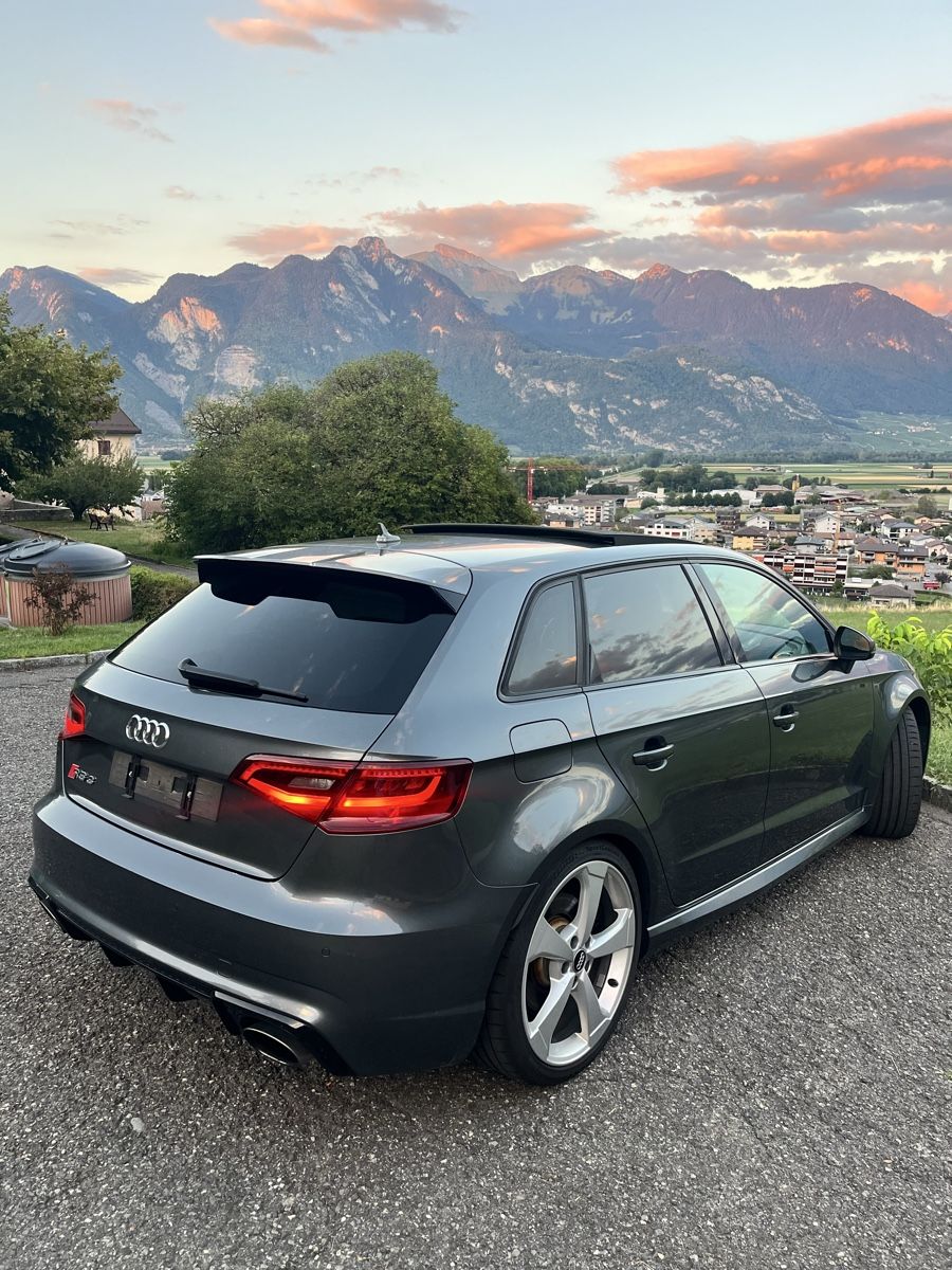 Audi Automobili: Audi RS3 – Usato da Vouvry venduto da zin_v6pr 1