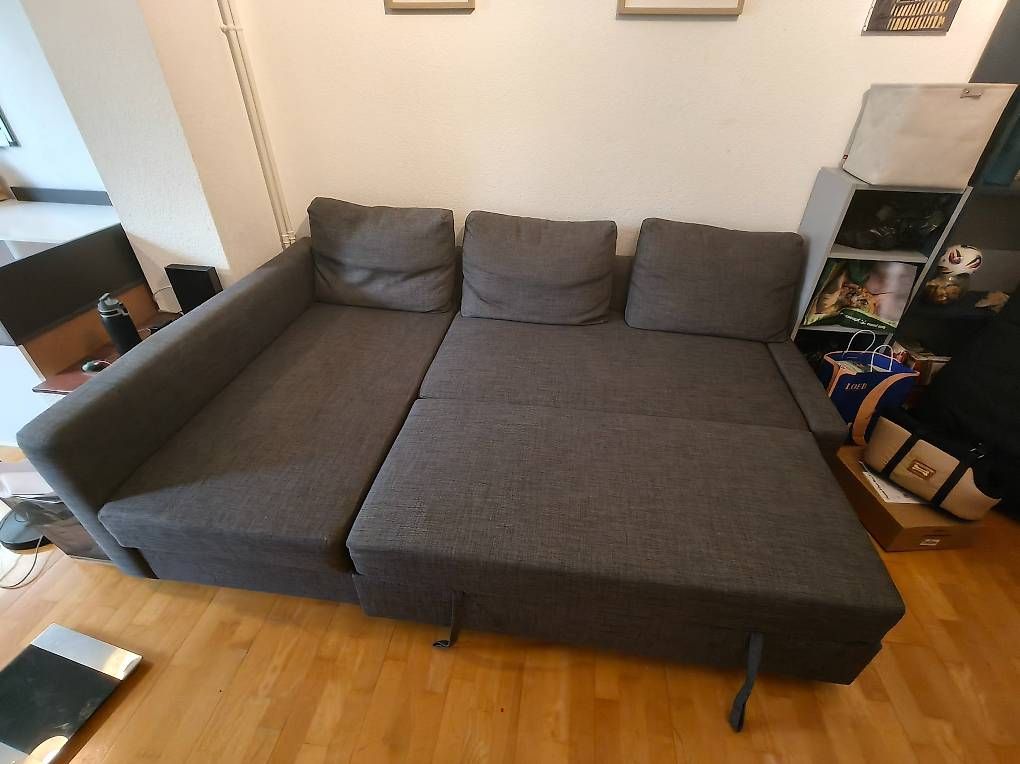 Ikea Sofas: Canapé d'angle "Friheten" /  Ecksofa "Friheten" – D'occasion à Bern par pierreantoineblanc 1