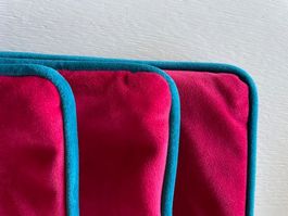 NEU!  3 Zierkissen-Velour Leuchtend Rot/Petrolgrün- 45x45cm