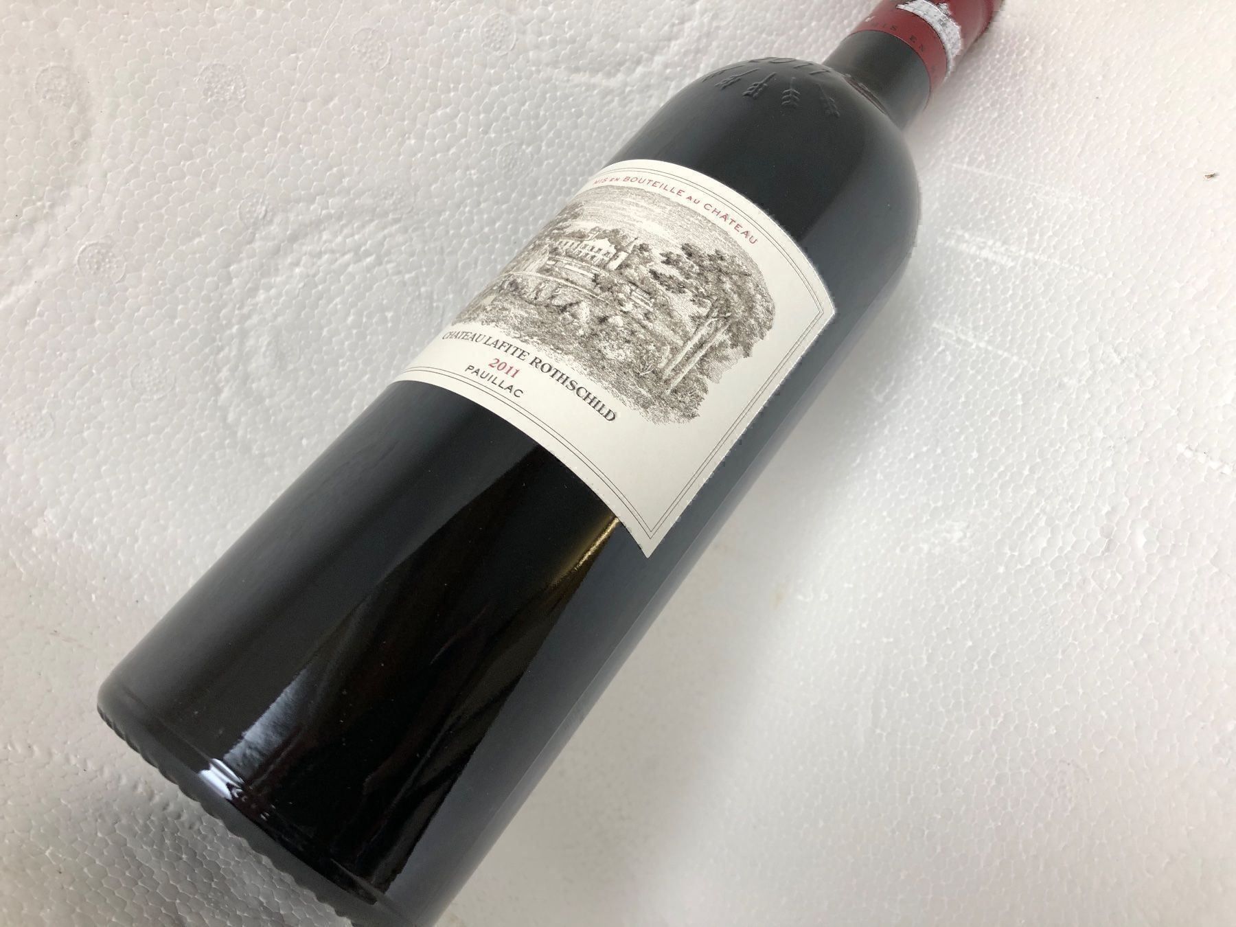 Lafite Rothschild Wein: 1 Flasche Lafite Rothschild 2011... – Neu und originalverpackt aus Wöschnau von Vinsale 9