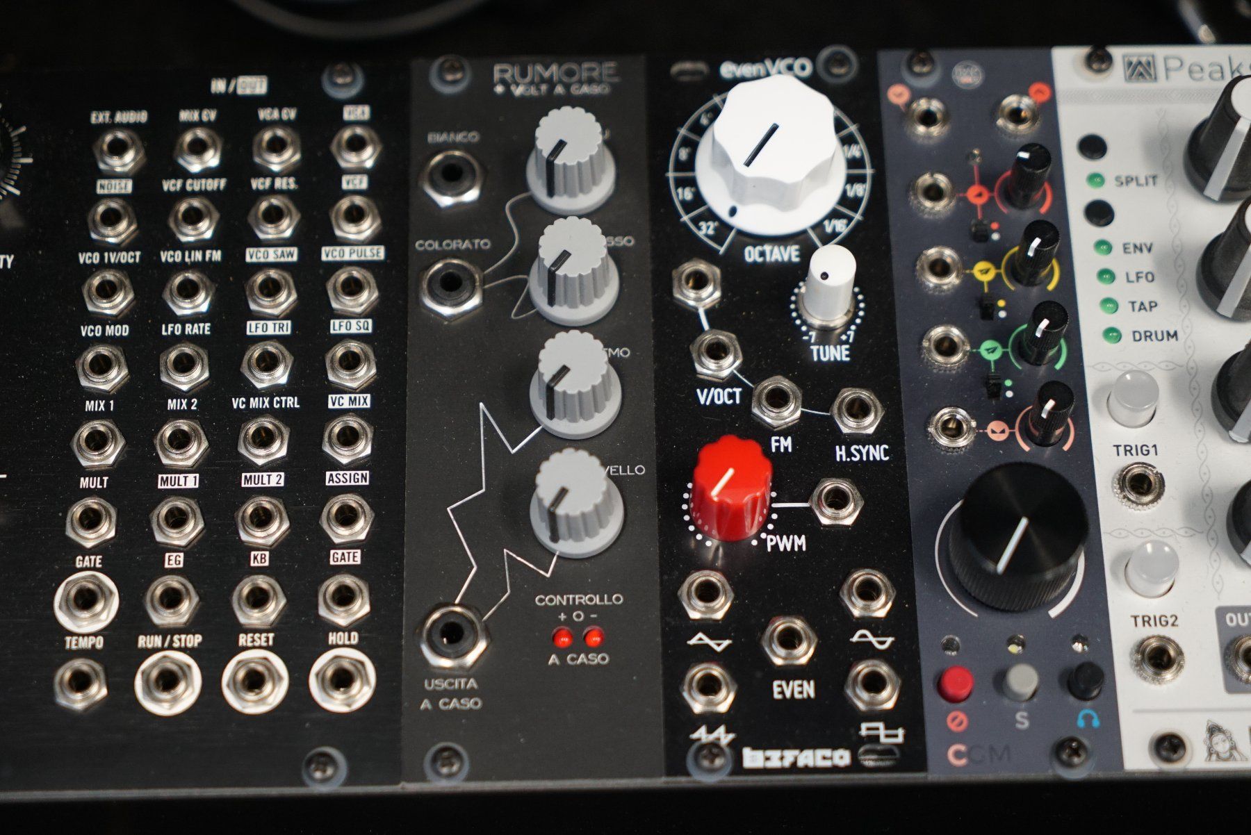 Moog Strumenti musicali: Moog Sytem Rack komplett – Usato da Ortschwaben venduto da Musictrade 1