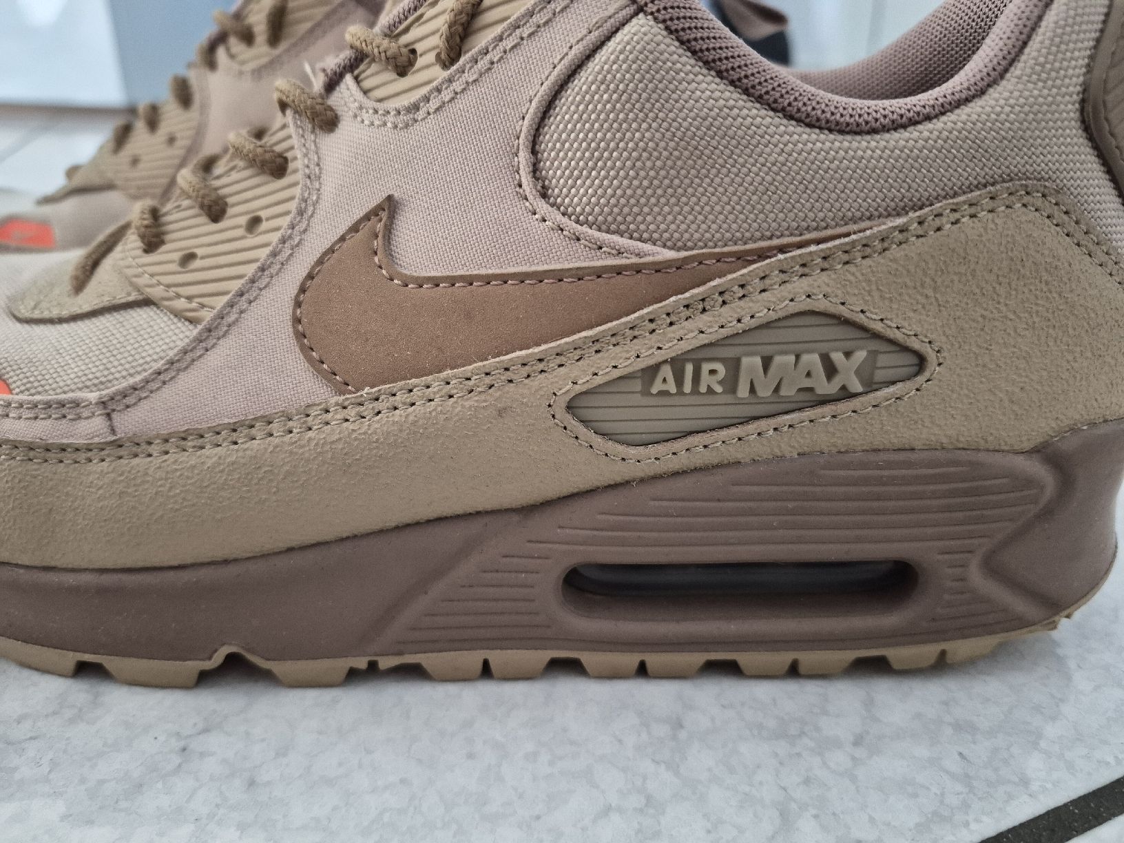 Nike Herrenschuhe: Air Max 90 Surplus Désert Camo – Gebraucht aus Savièse von gui_9hxr 1