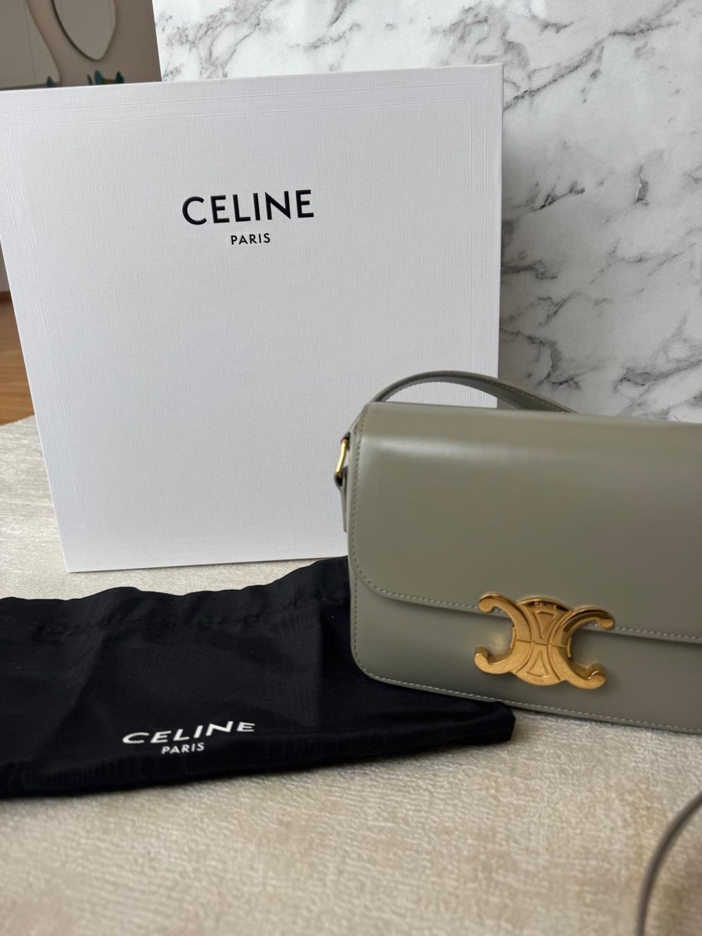 Celine Taschen für Damen: Céline Triomphe Bag LIMITED COLOR – Gebraucht aus Zürich von Lauri.M 7