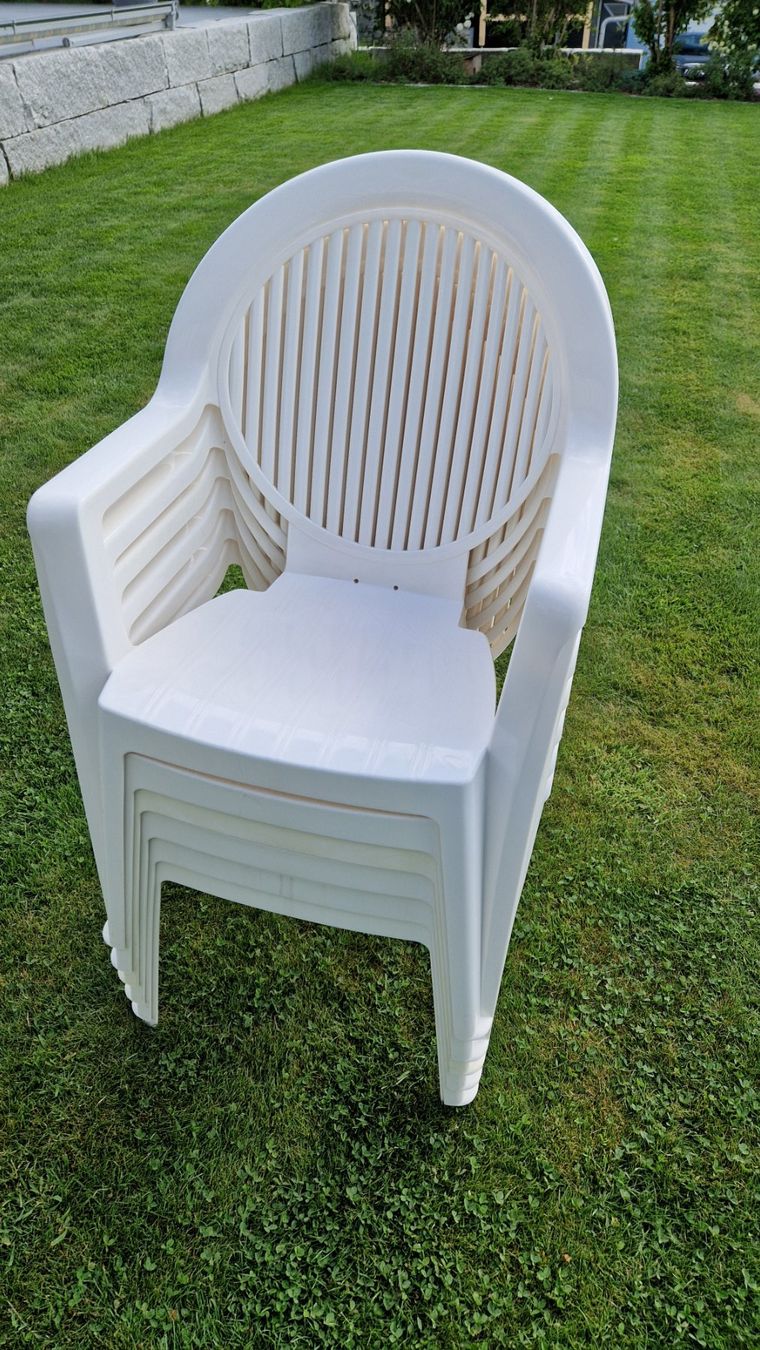 Sedie: 6 chaises de marque Grosfillex – Usato da Oberried FR venduto da mar_22ww