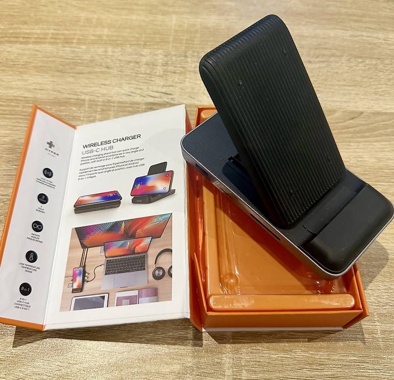Caricabatterie: HyperDrive Wireless Charger USB-C Hub - Top Zustand – Usato da Witterswil venduto da faidel 1