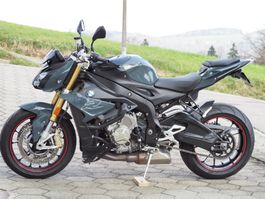 BMW Motorrad S1000R 2017 ab grossem Service und MFK