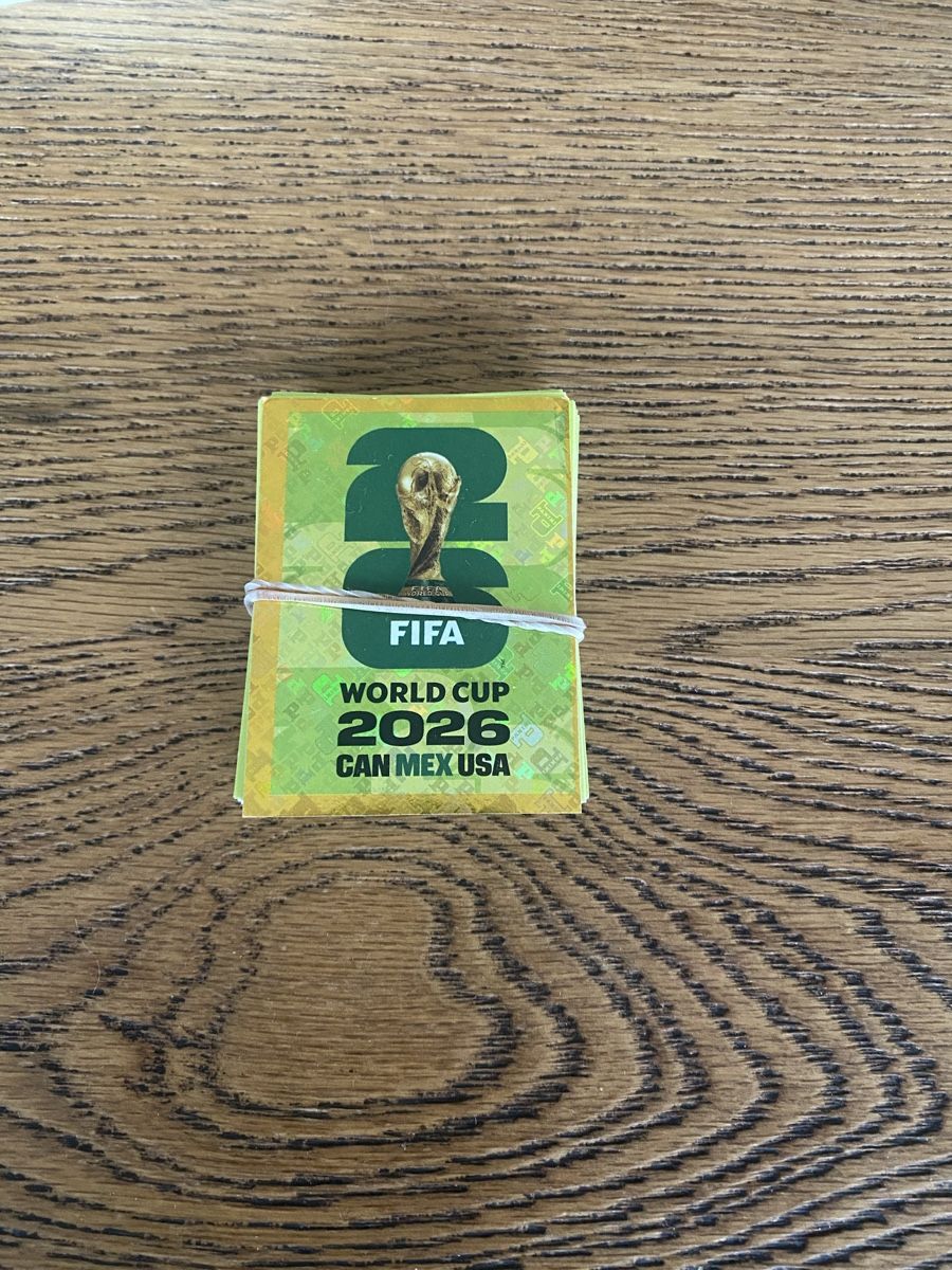 Panini Cartes à collectionner: 50 Paninibilder WM2026 – D'occasion à Unterägeri par Barbless