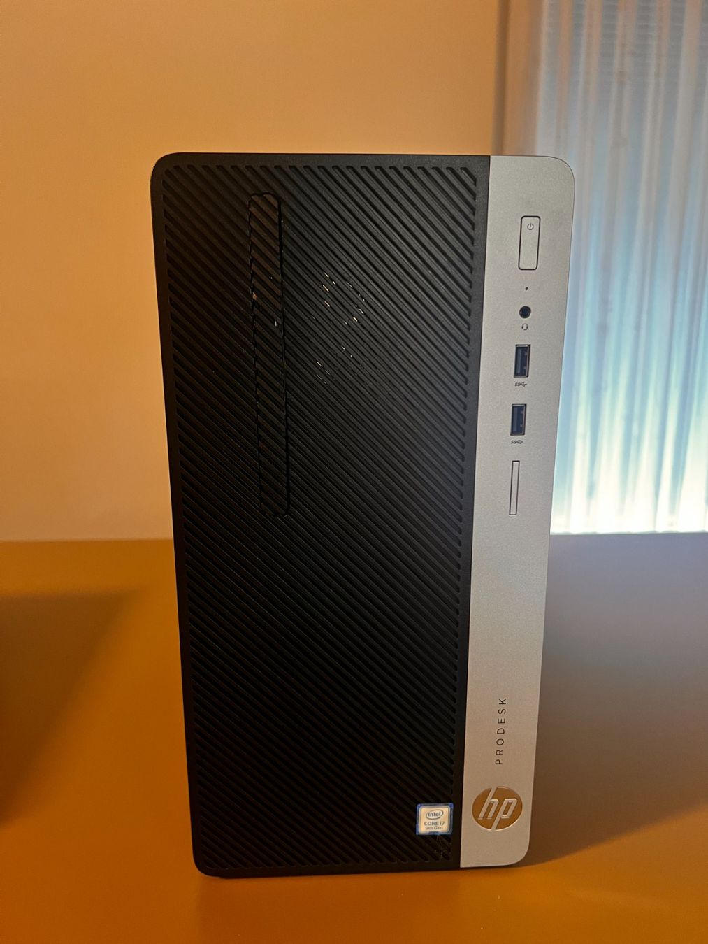 Hewlett Packard PC: HP ProDesk 400 G6 MT – Usato da Sarmenstorf venduto da nicokoechli 2