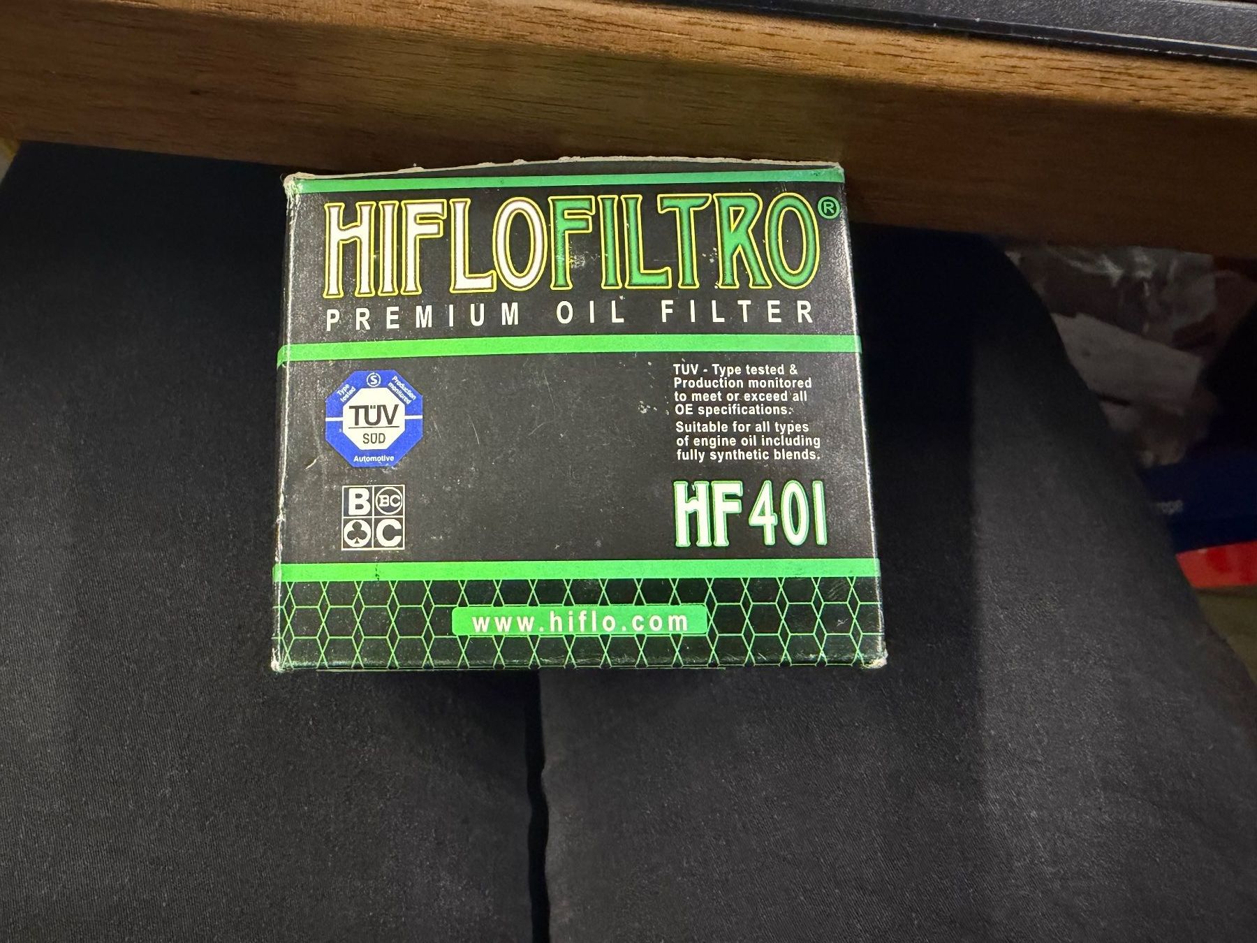 Alle Motorradersatzteile: Ölfilter HF401 HILFLO – Neu (gemäss Beschreibung) aus Landquart von pet_l2dm 1
