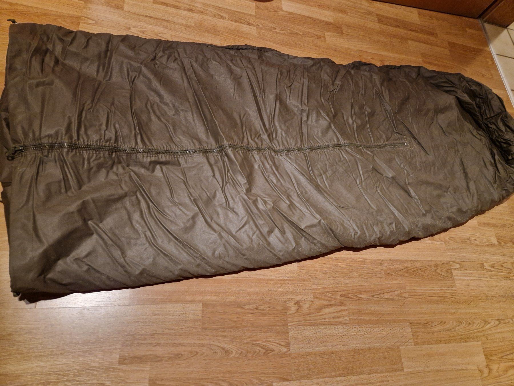 Schweizer Armee Sacchi a pelo: Original Schweizer Armee Schlafsack – Usato da Herzogenbuchsee venduto da the_kay 2
