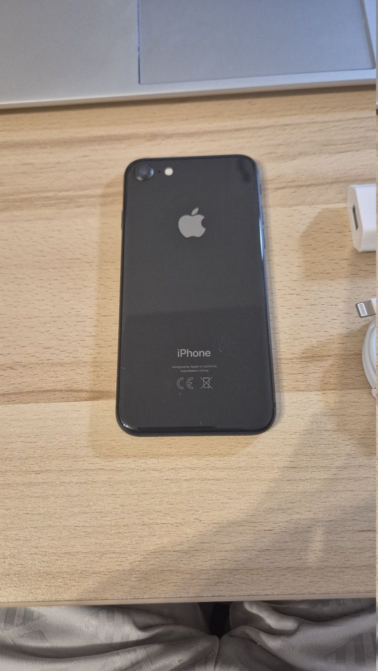 Apple Handys / Smartphones: iPhone 8 64GB Space Gray 3016 Akku bei 98% – Gebraucht aus Münchenbuchsee von MV_Solutions 4