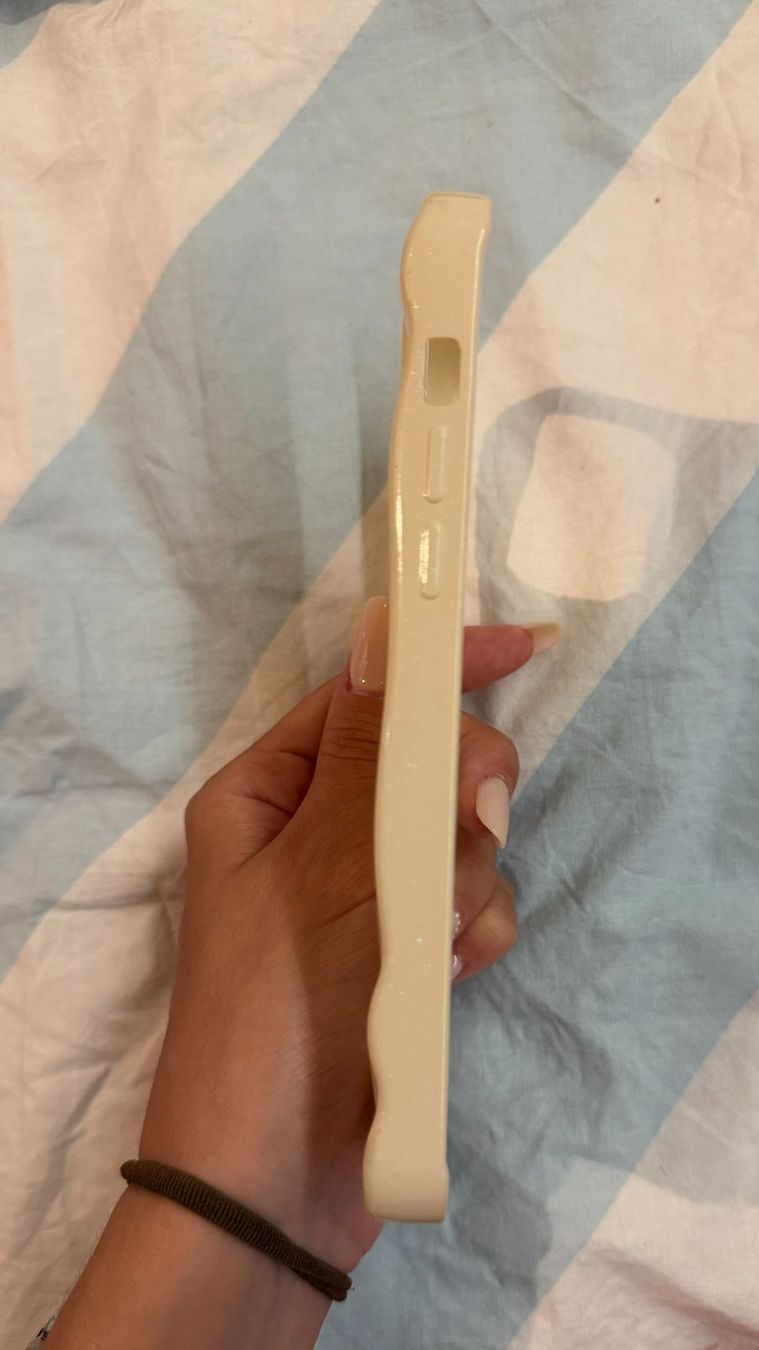 Cover & Protezioni schermo: Coque de téléphone (Iphone 14 Pro Max) – Usato da Randogne venduto da Joel_C 1