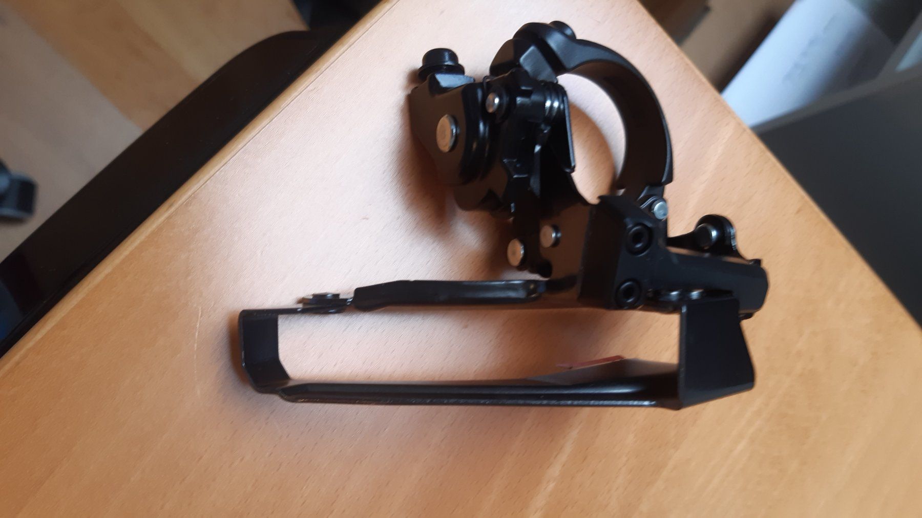 Shimano Pezzi di ricambio: Shimano CUES FD-U8010 Umwerfer - Top Swing – Nuovo (secondo la descrizione) da Zürich venduto da Fels71 2