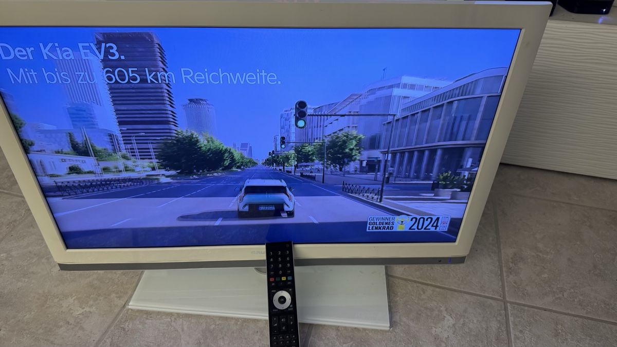 Grundig Fernseher: GRUNDIG 32 VLE 8131 WF LCD-TV – Gebraucht aus St.Gallen von gauwo 6