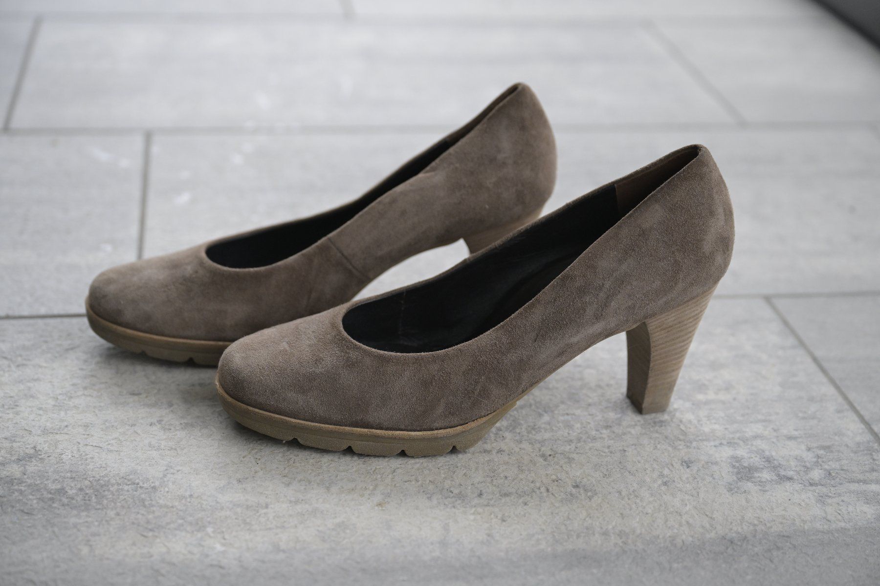 Chaussures femmes: Pumps Paul Green, Grösse 7 – D'occasion à Eschenbach SG par MarThu