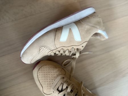 VEJA Suede Leder Sneakers Gr. 39 Beige