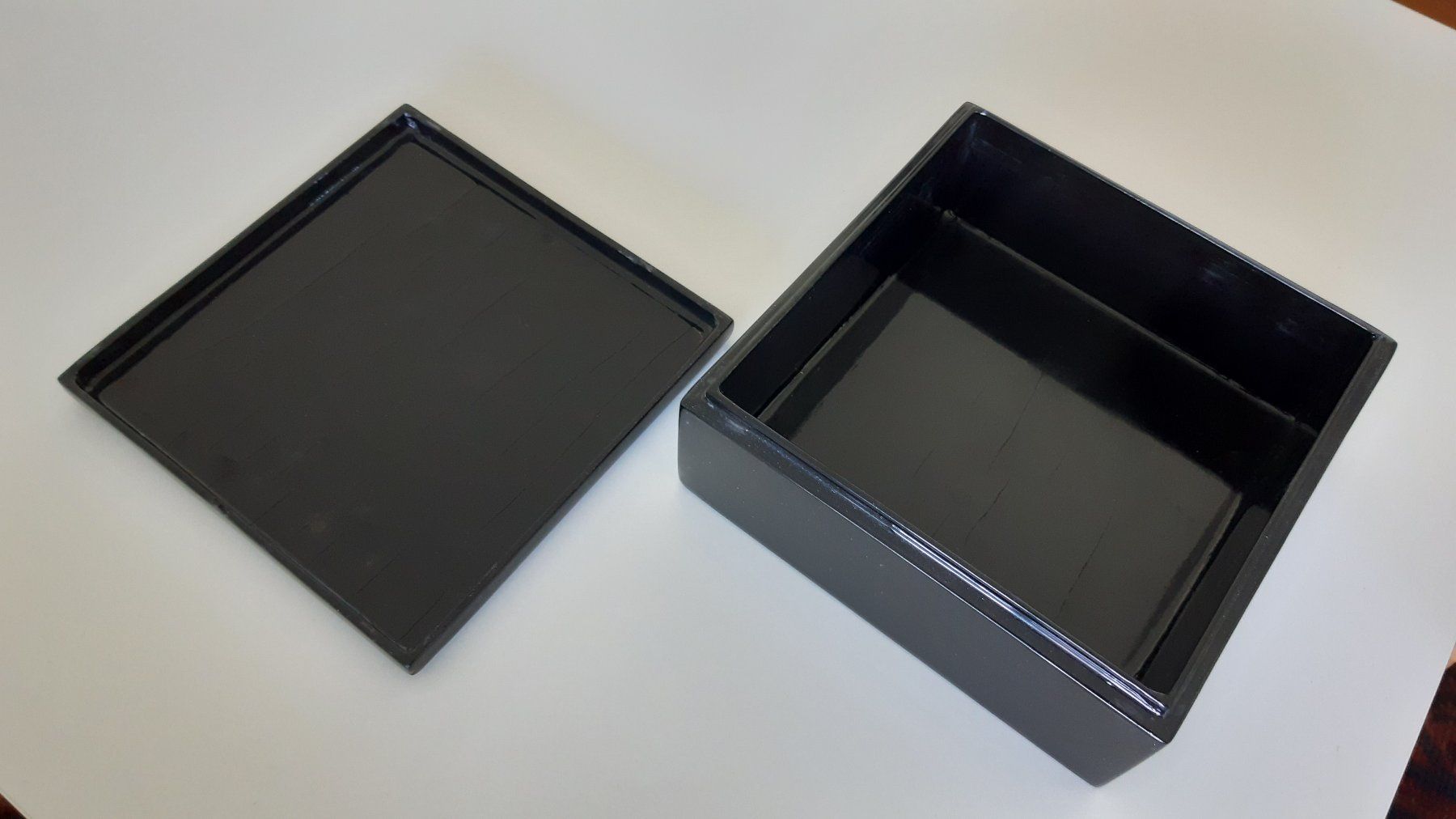 Portagioie: Schöne Vintage Schmuckschatulle Lackdose, Box. Geschenk. – Nuovo (secondo la descrizione) da Wabern venduto da O_b_u 3