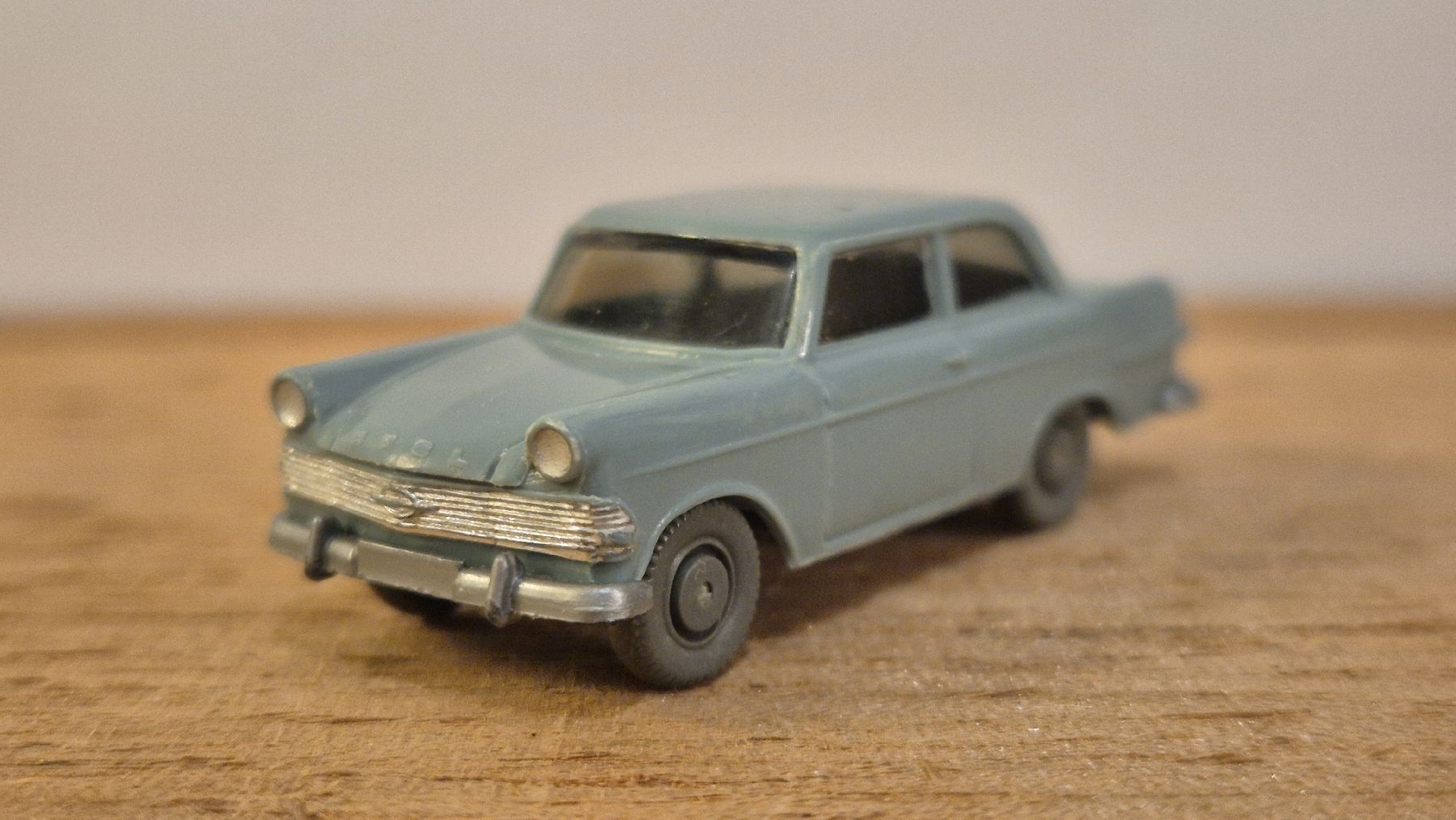 Wiking Modellini d'auto: Opel Rekord P 2 von Wiking – Usato da Uznach venduto da Katinka83 1