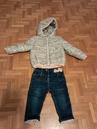 Veste d'hiver fille taille 80 et pantalon termo taille 74