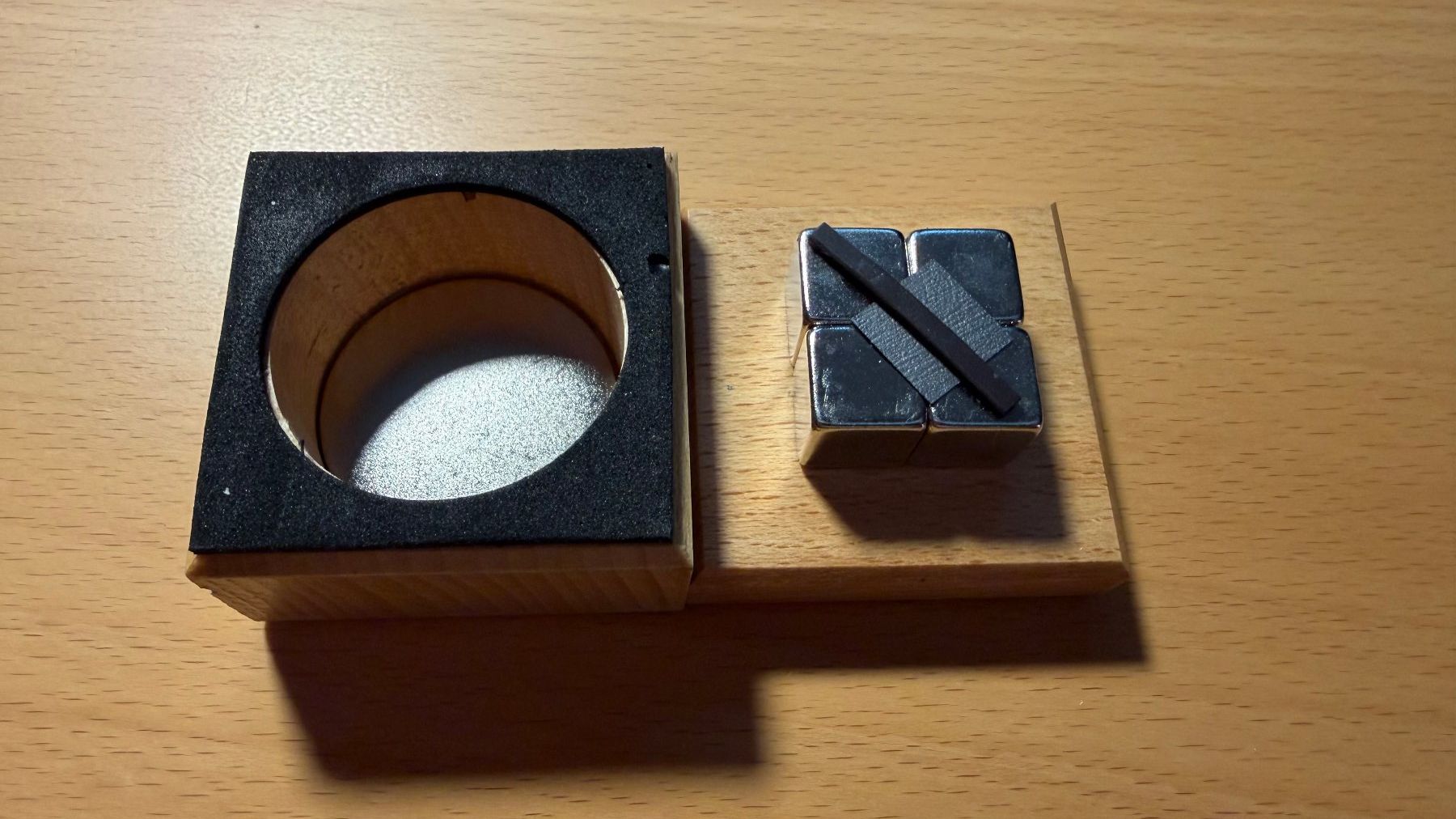 Magnets: Dialev (schwebendes Graphitblättchen) – Neuf avec emballage d'origine à Würenlos par Bargainsale 2