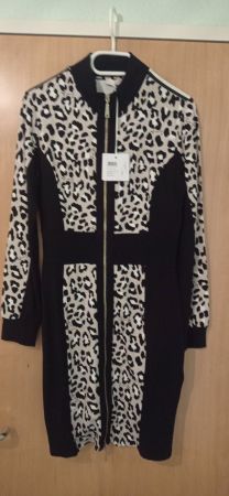 Lässiges Leo-Muster Kleid mit Reissverschluss Gr. M neuwe...