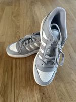 Adidas Sneaker grau Gr 38 Gummi Sohle neuwertig