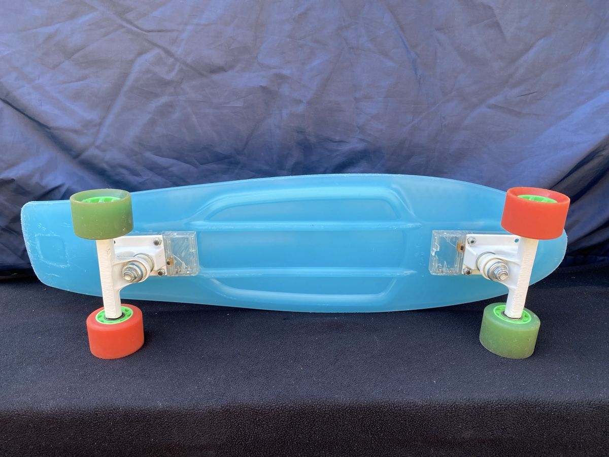Hudora Skateboards: Hudora Pennyboard Blau Gebraucht mit LED – Gebraucht aus Erlenbach ZH von sim_x92q 2