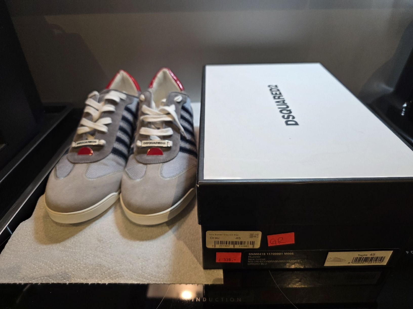 Dsquared2 Chaussures hommes: Dsquared2 Turnschuhe Runner Grau Blau Grösse 45 neu mit Box – Neuf avec emballage d'origine à Hägendorf par bue_58km