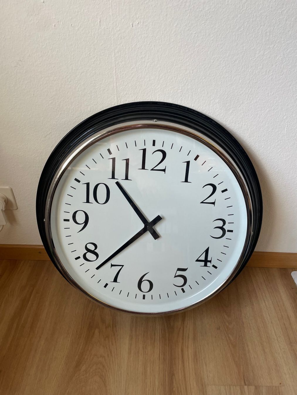 Orologi: Grosse Uhr – Usato da Adliswil venduto da Edenoderwas
