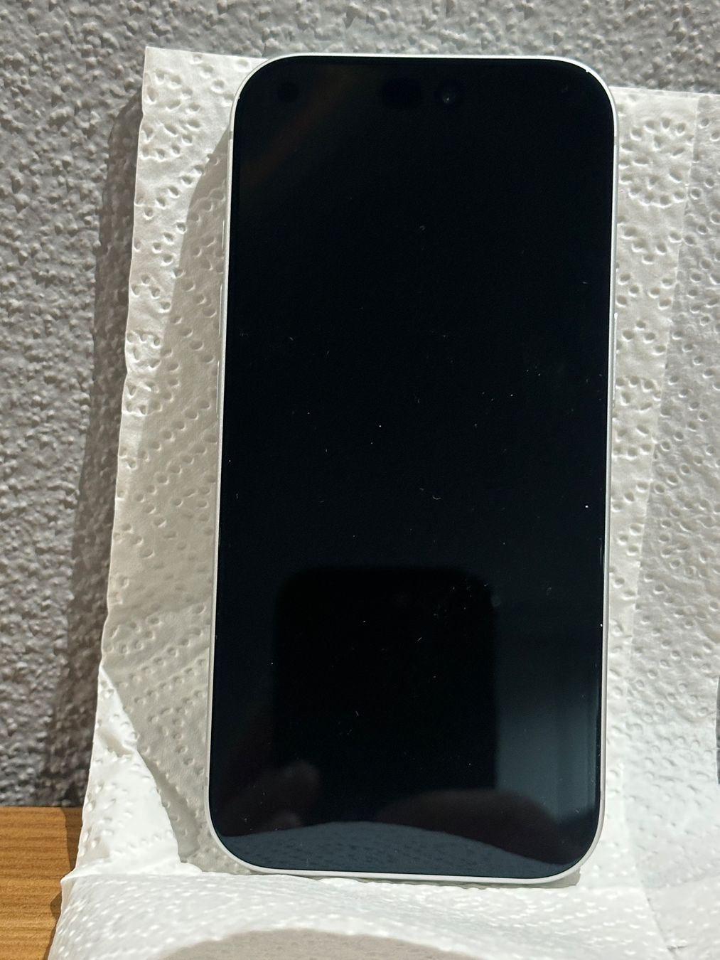 Apple Telefoni cellulari / Smartphones: iPhone 18 Pro 512 GB Silber – Nuovo (secondo la descrizione) da Seuzach venduto da Hkueng 3