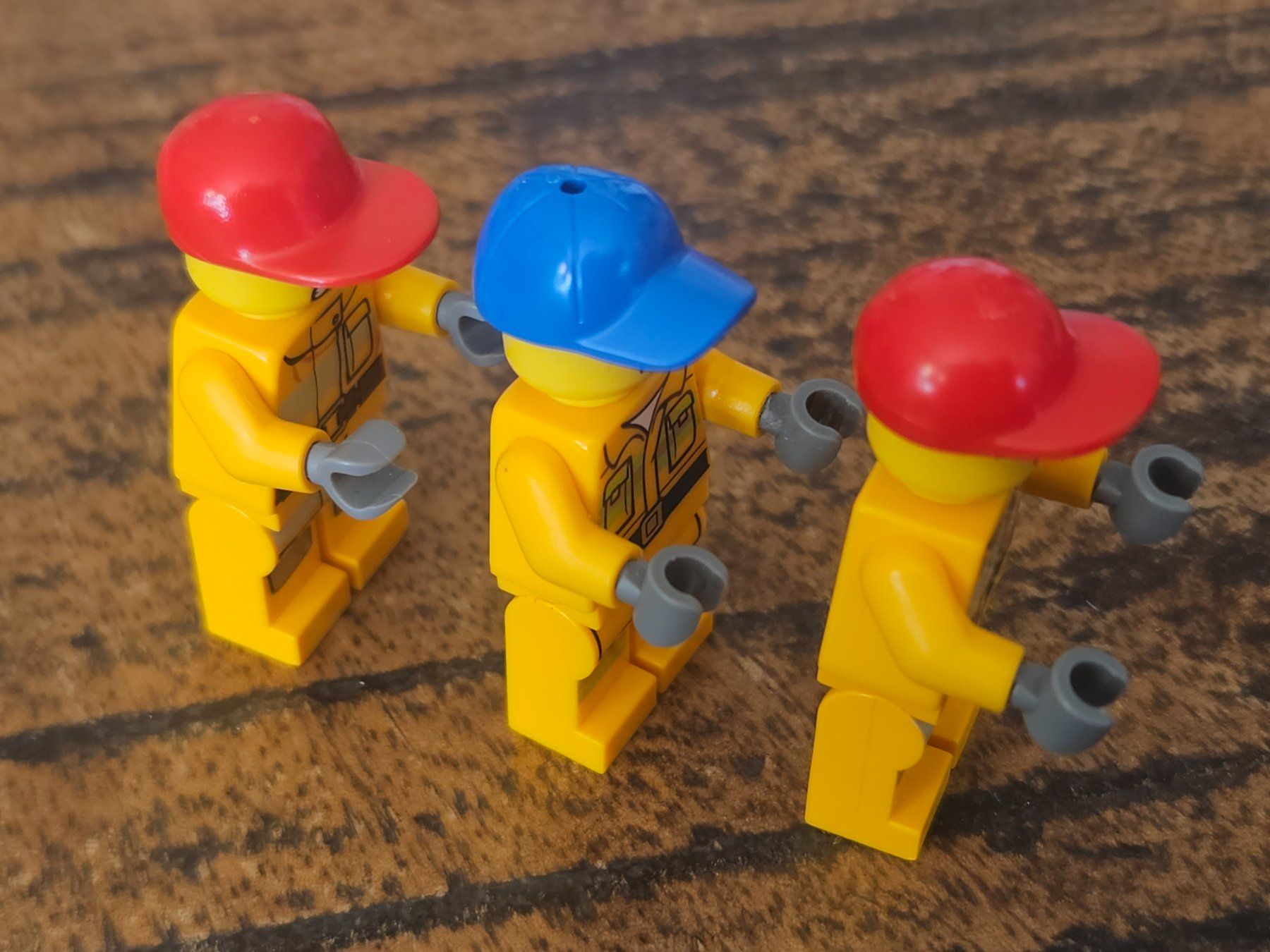 Lego Kit di costruzioni: lot de 3 figurines – Usato da Confignon venduto da Ecrofigs 3
