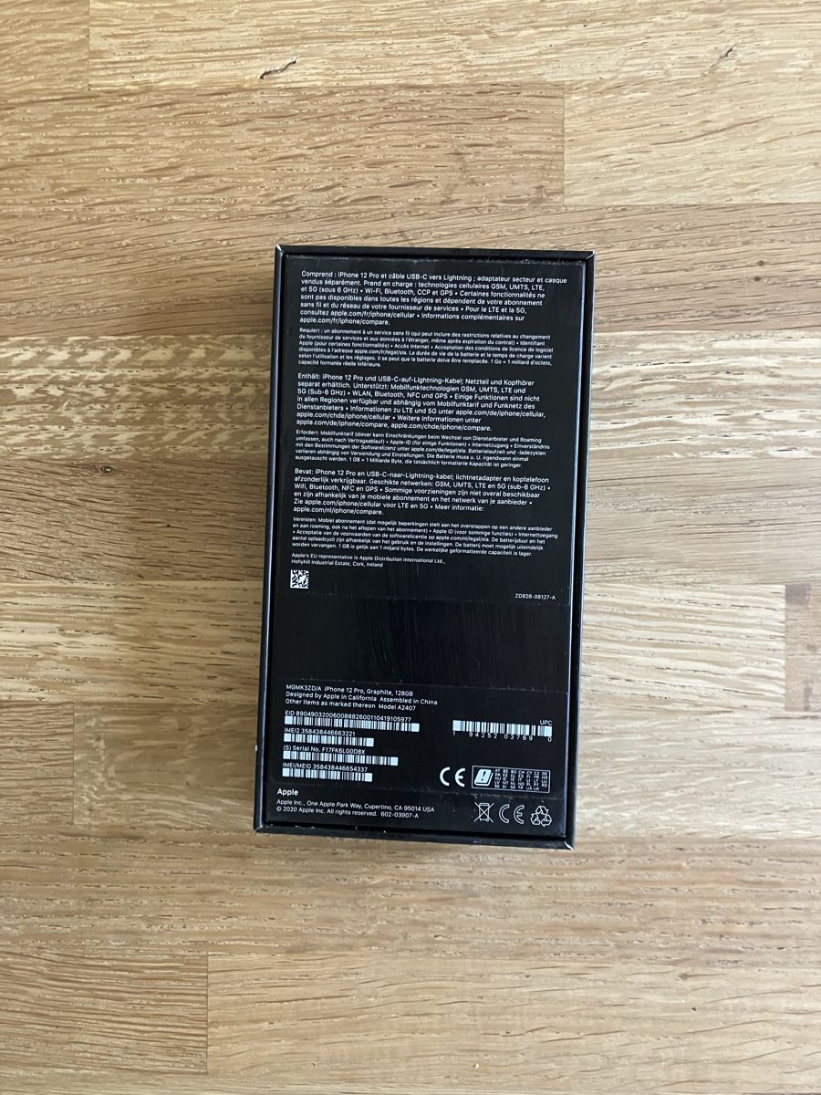 Apple Cover & Protezioni schermo: iPhone 12 Verpackung – Usato da Basel venduto da dacaccia 2