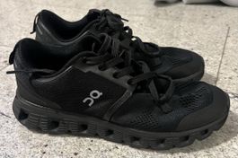 On Cloudrunner, All Black, Grösse 39, Top Zustand!