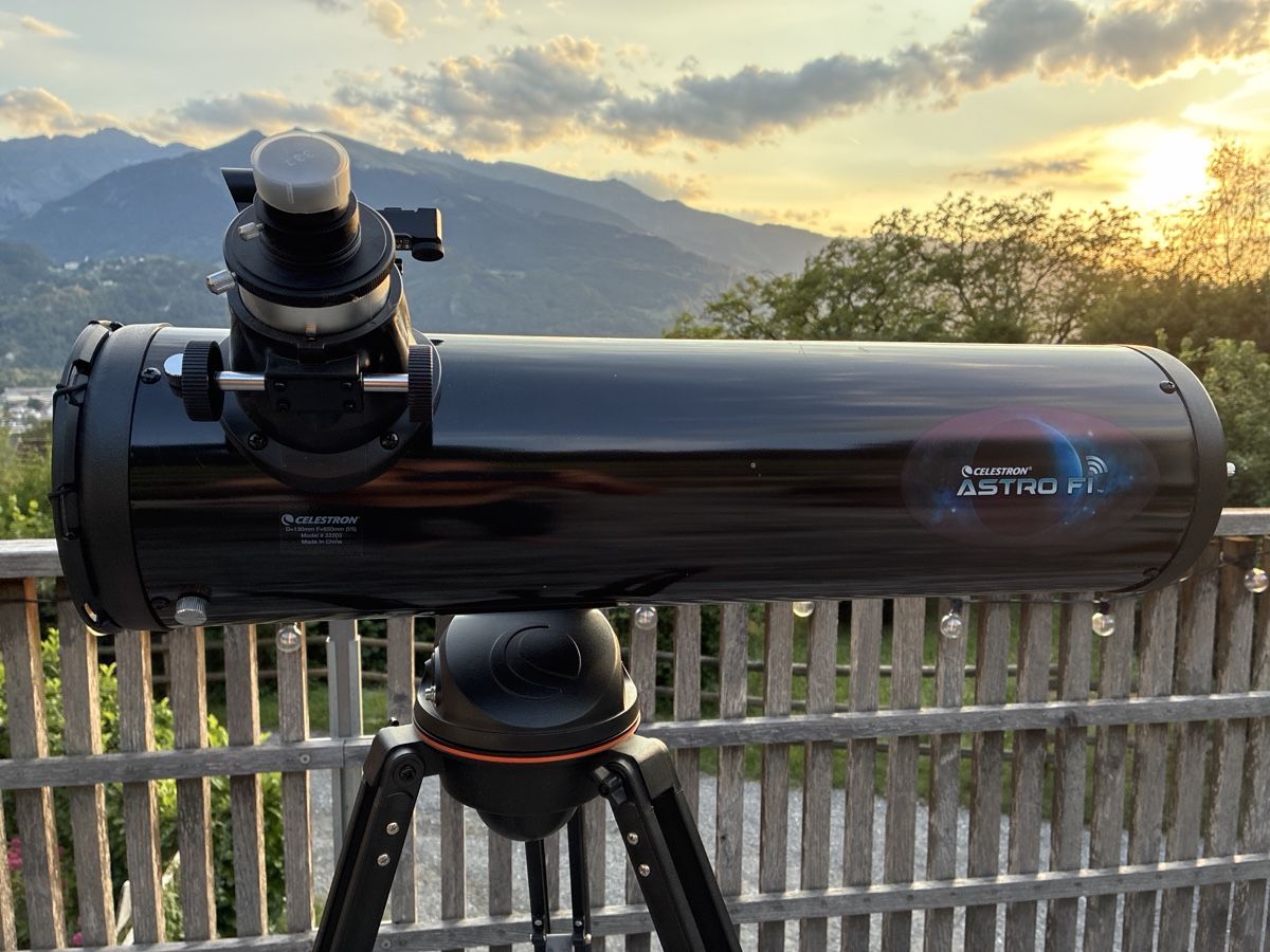 Celestron Telescopi: Celestron Astro Fi 130mm computerized reflector telescope – Usato da Maienfeld venduto da Cjcc 2
