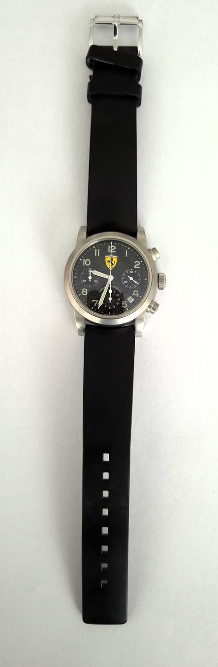 Girard-Perregaux Uhren: Girard Perregaux Ferrari Chronograph 8020 – Gebraucht aus Dättwil AG von Fope60 2