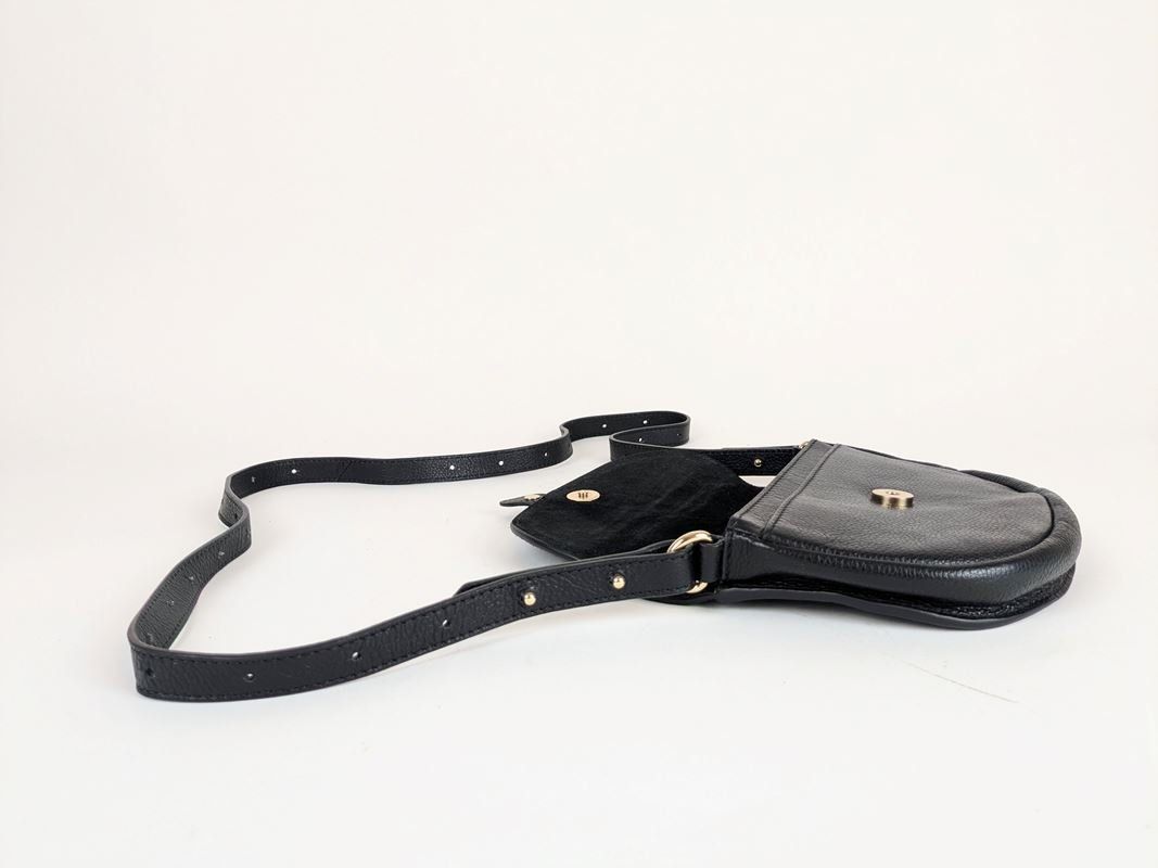Manor Taschen: MANOR Ledertasche schwarz – Gebraucht aus Thun von Restwert_Thun 4