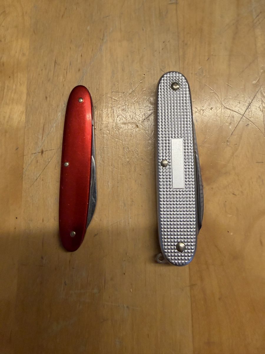 Coltelli tascabile: Victorinox – Usato da Kerns venduto da durrli 2
