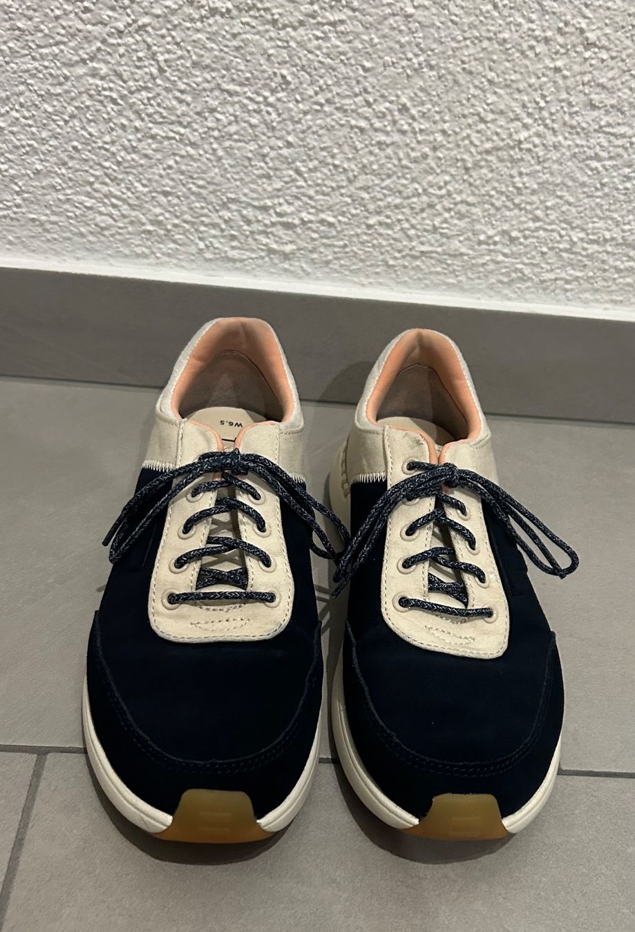 Scarpe da donna: Toms Sneaker – Usato da Obernau venduto da bev_x7rn
