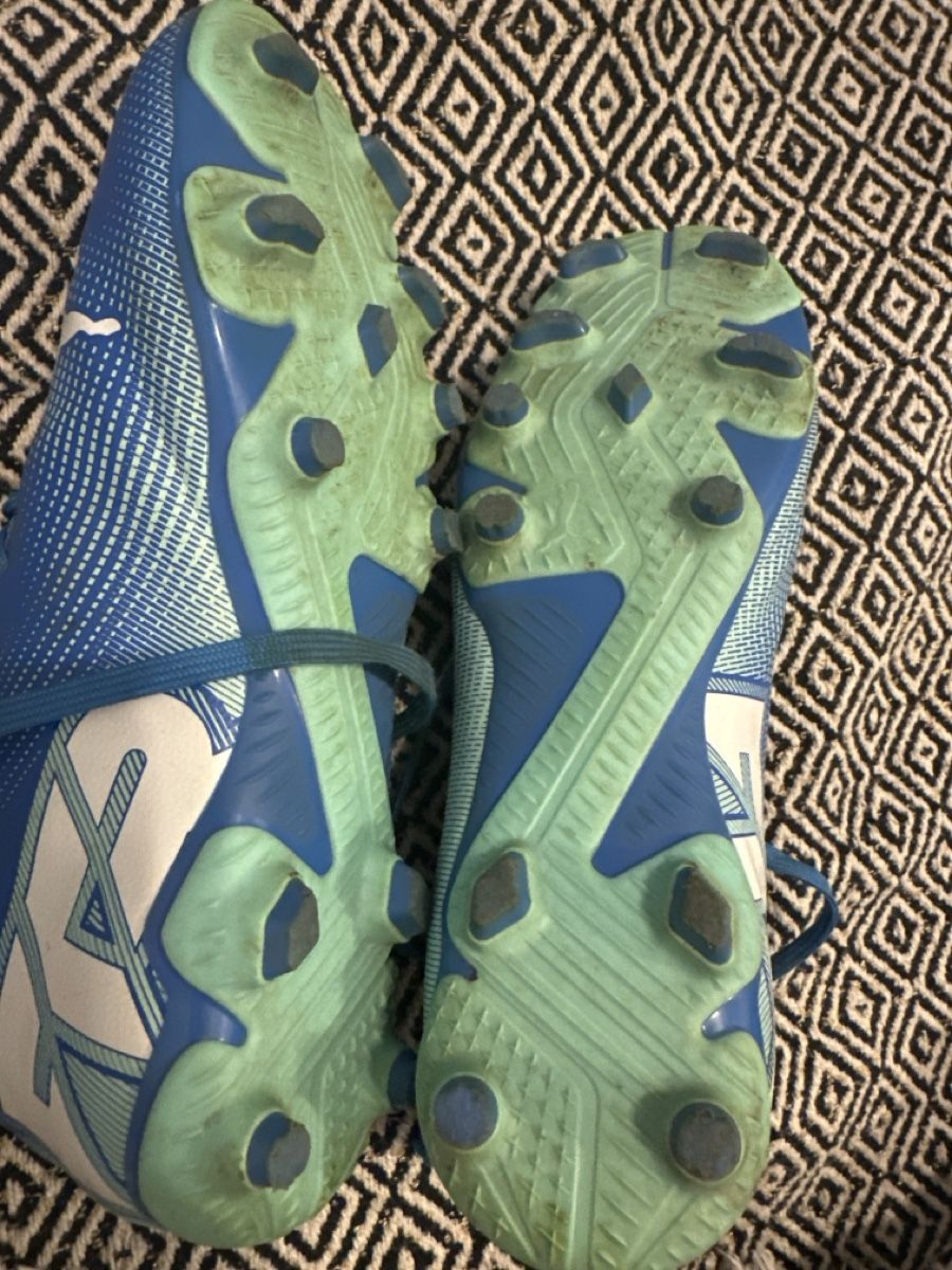 Puma Scarpe da uomo: Fussballschuhe Puma Grösse 37 gebraucht – Usato da Pratteln venduto da milisandra 3