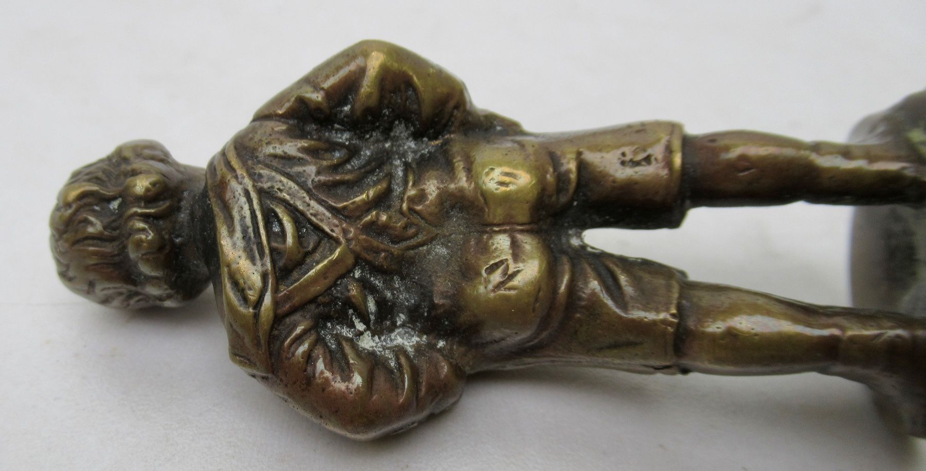 Statuette: Kleine Bronze Figur – Usato da Bern venduto da Colligentes 7