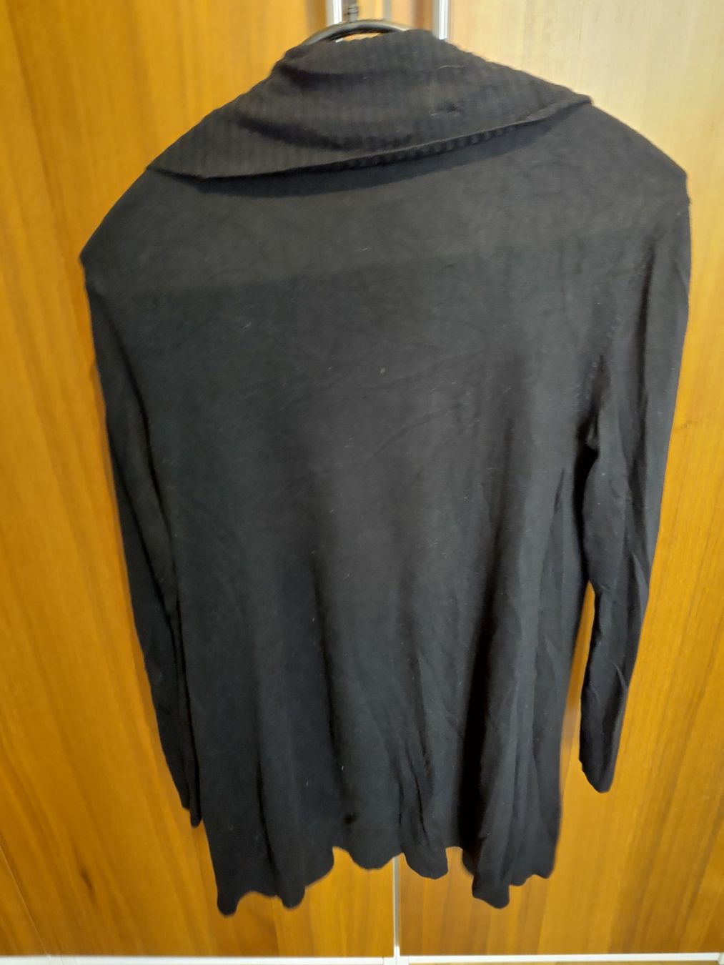 Mango Giacche: Cardigan – Usato da Bern venduto da Linii 2