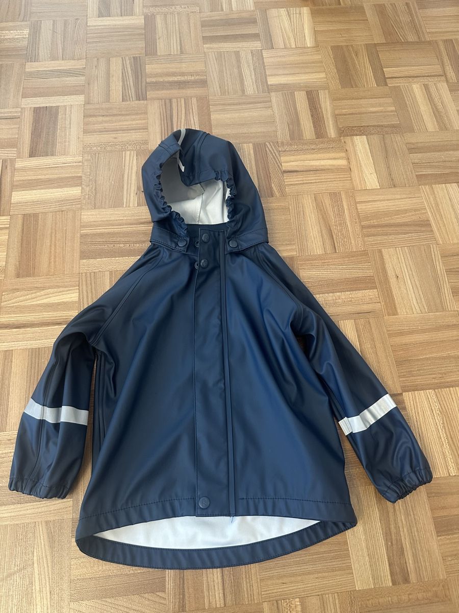 Reima Vestes & Manteaux: Reims Regenjacke Gr 98 – D'occasion à Zollikon par Kerry85