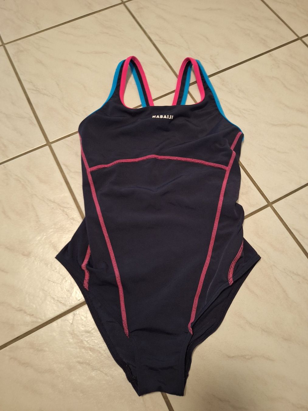 Decathlon Costumi da bagno & Bikini: Badeanzug Kamiye Gr. 160/166- 14-15J – Usato da Biberist venduto da rospel