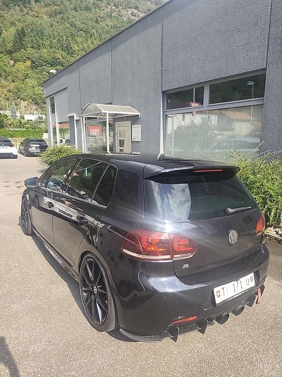 Automobili: VW GOLF R 2.0 TSI 4Motion – Usato da Obergösgen venduto da osi_zy22 1