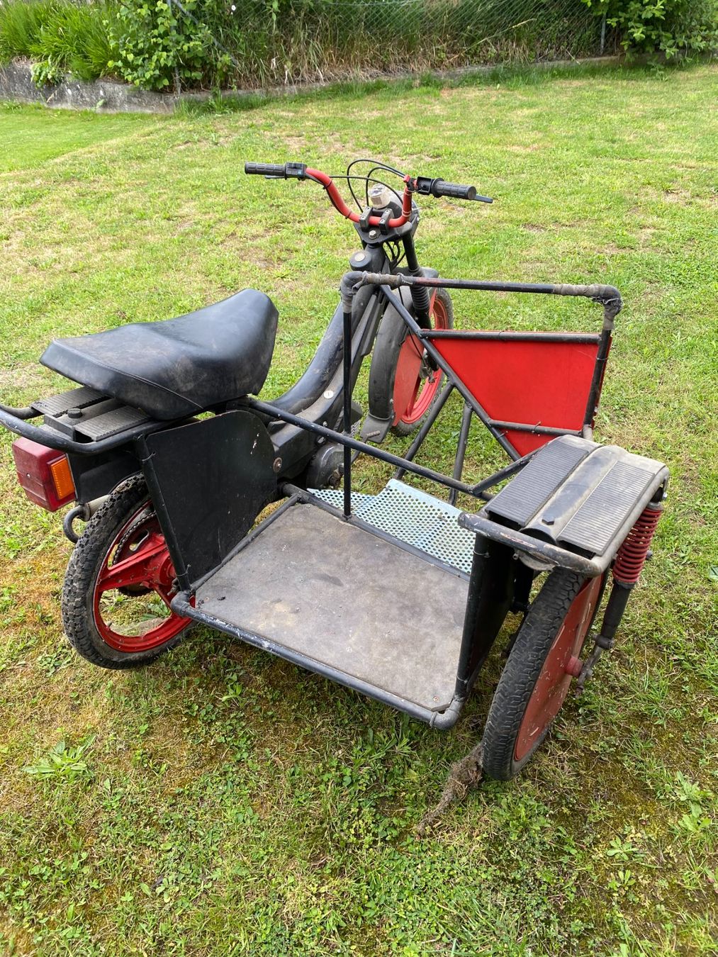 Ciclomotori: Mofa mit Seitenwagen – Usato da Horriwil venduto da hmi_27t5 1